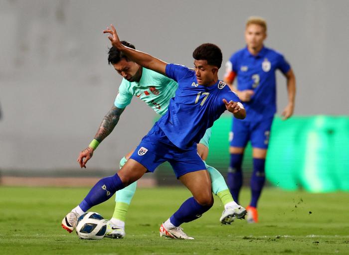 低谷中的及时雨：中国男足客场逆转泰国，替补