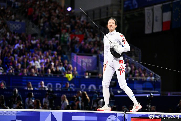 加赛一剑封喉：江旻憓夺得巴黎奥运会香港代表
