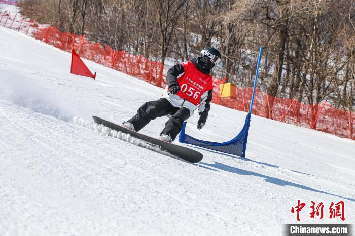 吉林雪季密集举行高水平赛事展现独特冰雪魅力