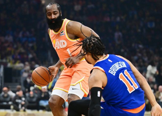 哈登交易成关键转折点 快船骑士双赢格局重塑