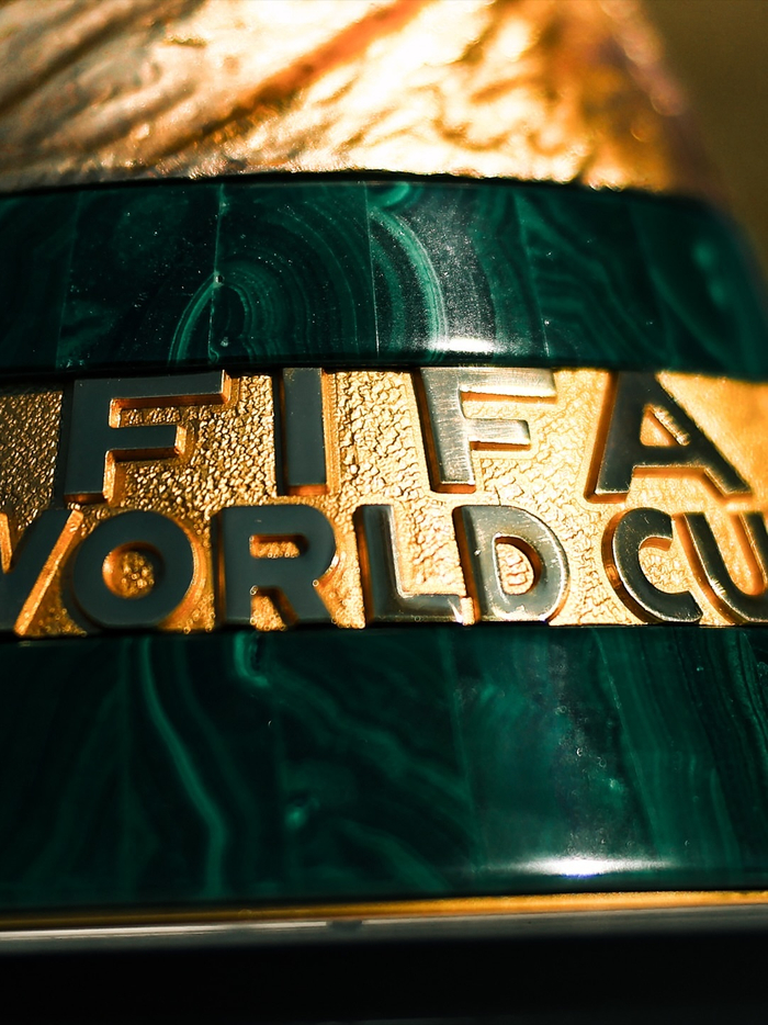 巴西队绝地反击逆转阿根廷，世界杯淘汰赛惊现