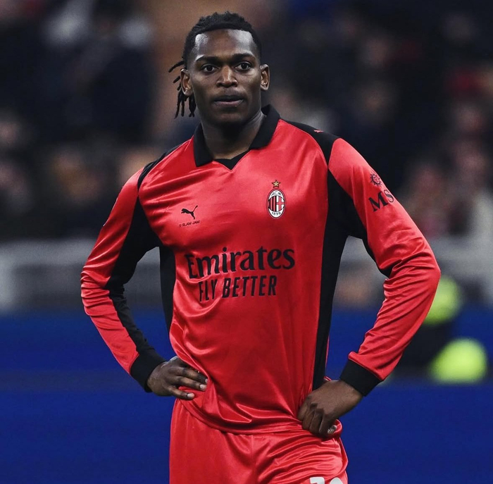 拉斐尔·莱奥出国评估内收肌伤情 疑似影响米兰