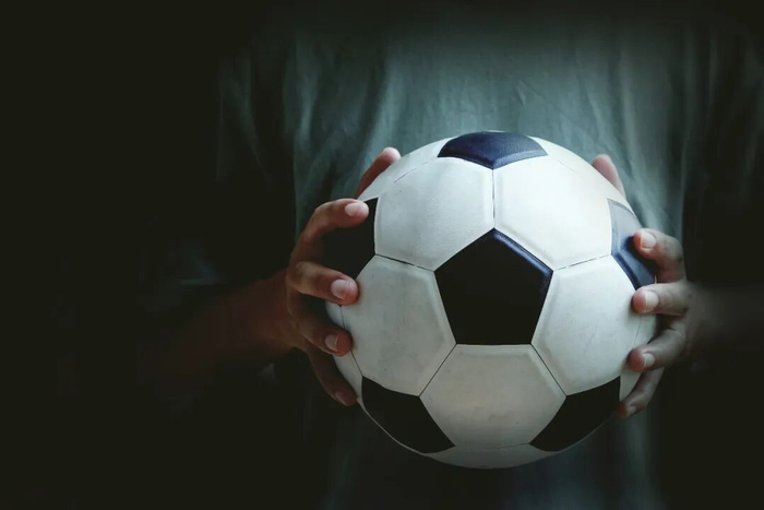 日火瓦体暴力行为引全国禁赛 中国足协强化社会